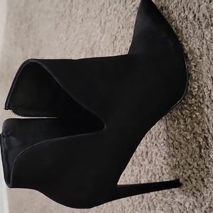Steve Madden boots size 10 black